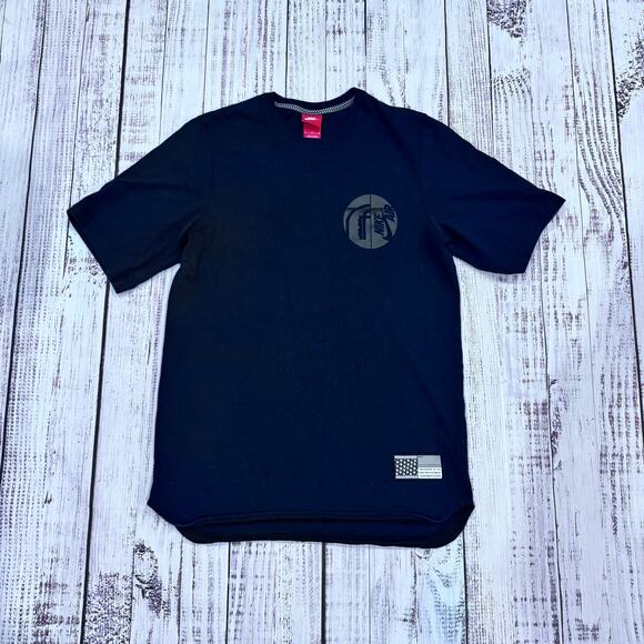 Nike Air Graphic Tee Men’s M Black Cotton Big Back Logo Flag Patch - Picture 1 of 7